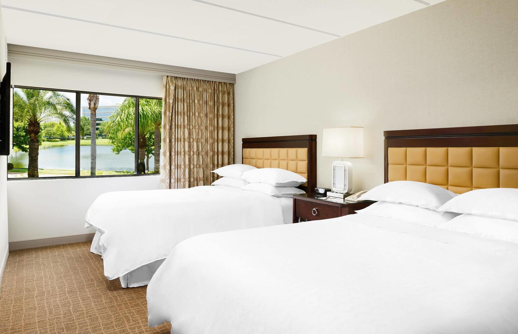 Hotel Staybridge South By Ihg 3*