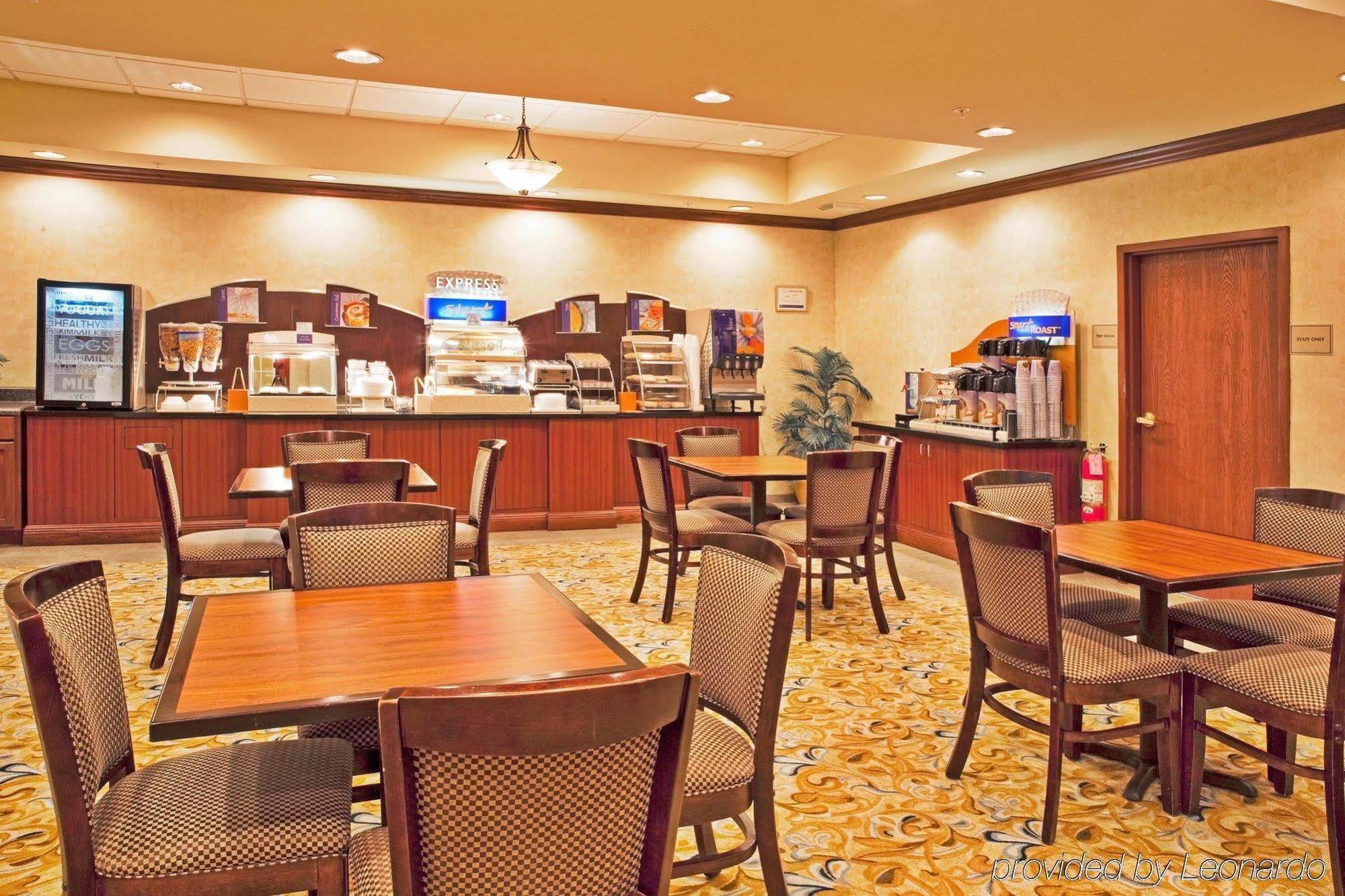 Express & By Ihg Hotel 2*