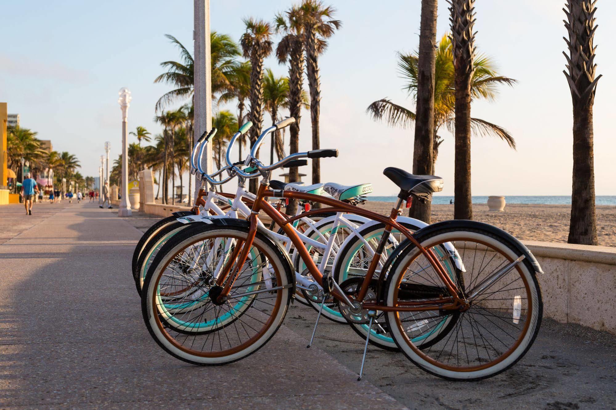 Riptide Oceanfront 4*