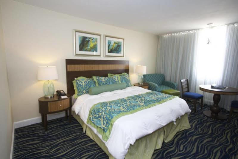 Tower 4* Hollywood