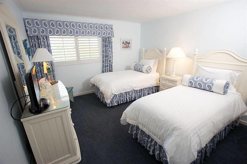 Inn Pelicans Roost Gulf Front 3*
