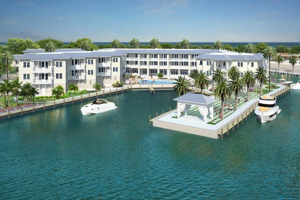Waterline & Marina, Autograph Collection Hotel Holmes Beach