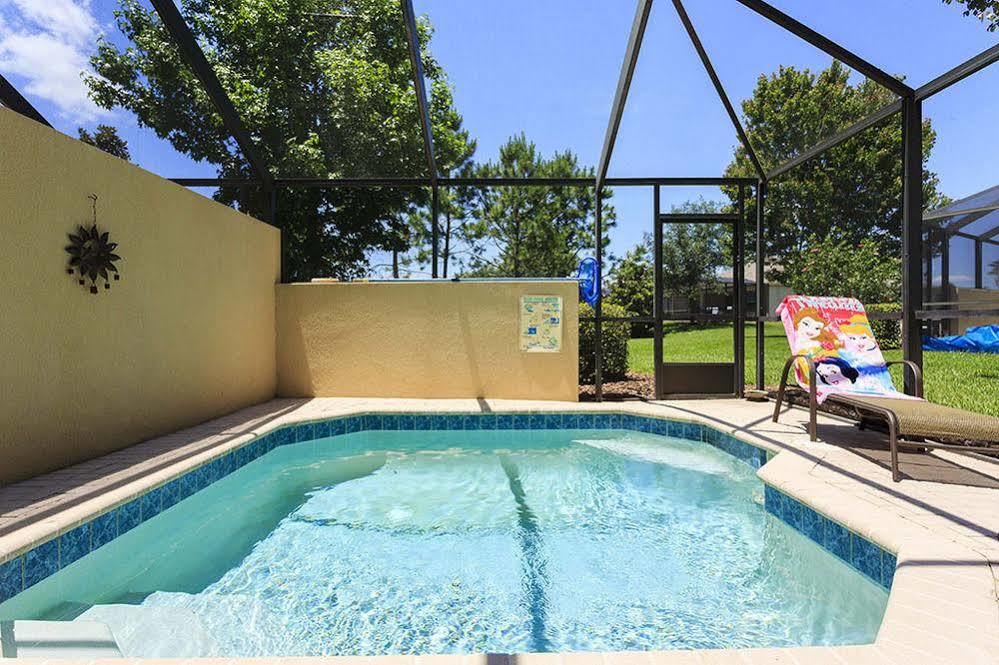 Windsor Hills By Mickey Family Four Corners