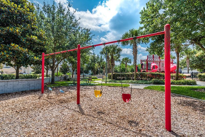 Resort Windsor Hills Homes, Townhomes & 4*