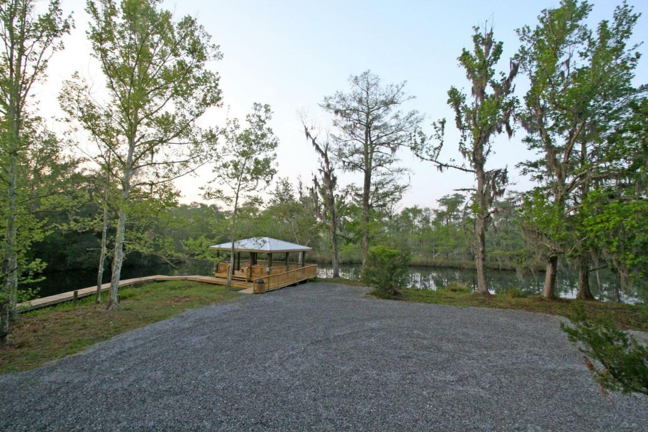 Live Oak Landing Freeport