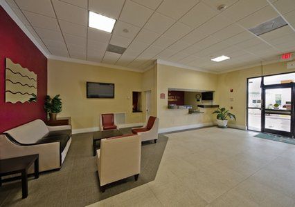 Econo Busch Gardens Hotel