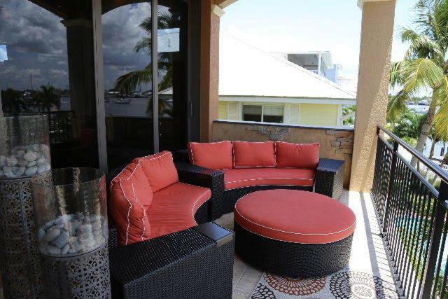 425 Palermo Circle *