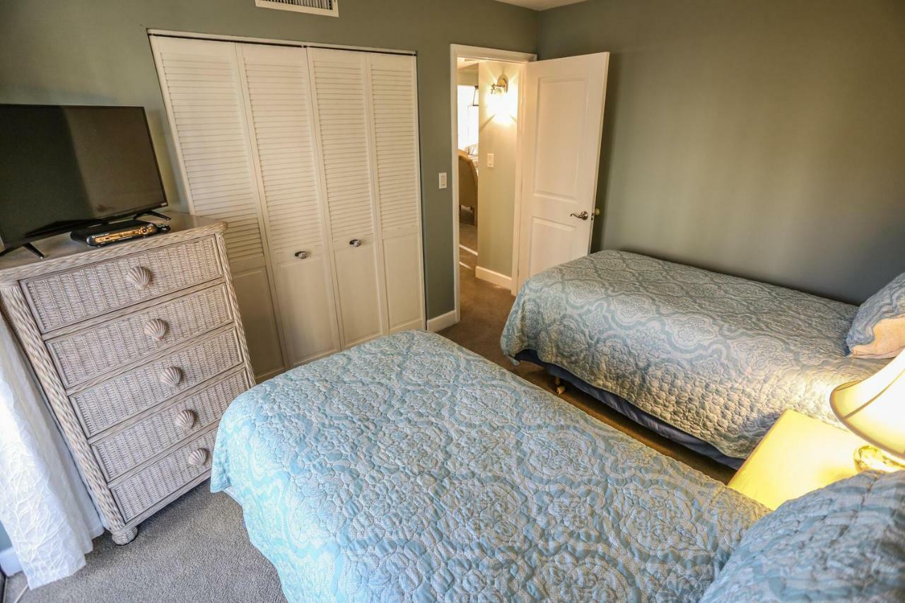 Apartment Island Winds 303