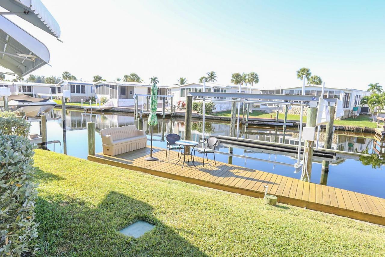 17700 Bryan Court * Fort Myers Beach
