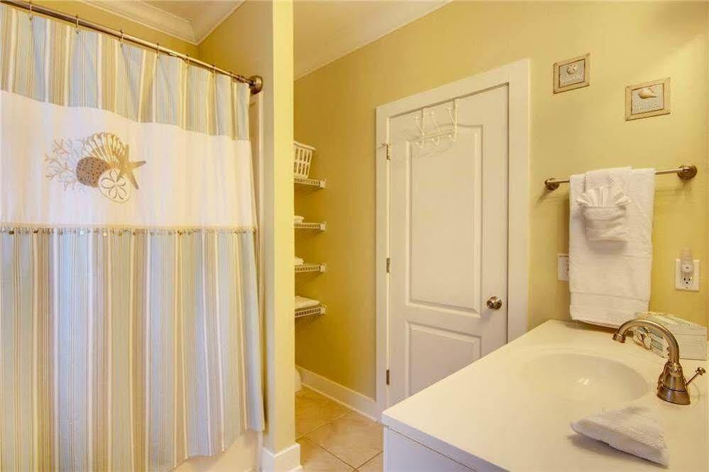 Purple Parrot Village 3* Perdido Key