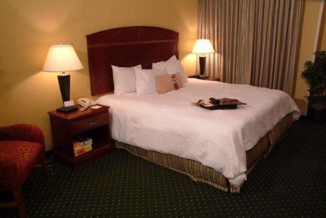 Hampton & Lauderdale Airport Hotel Hollywood