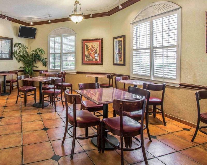 Boca Deerfield Beach; Surestay Collection By Bw Hotel Deerfield Beach
