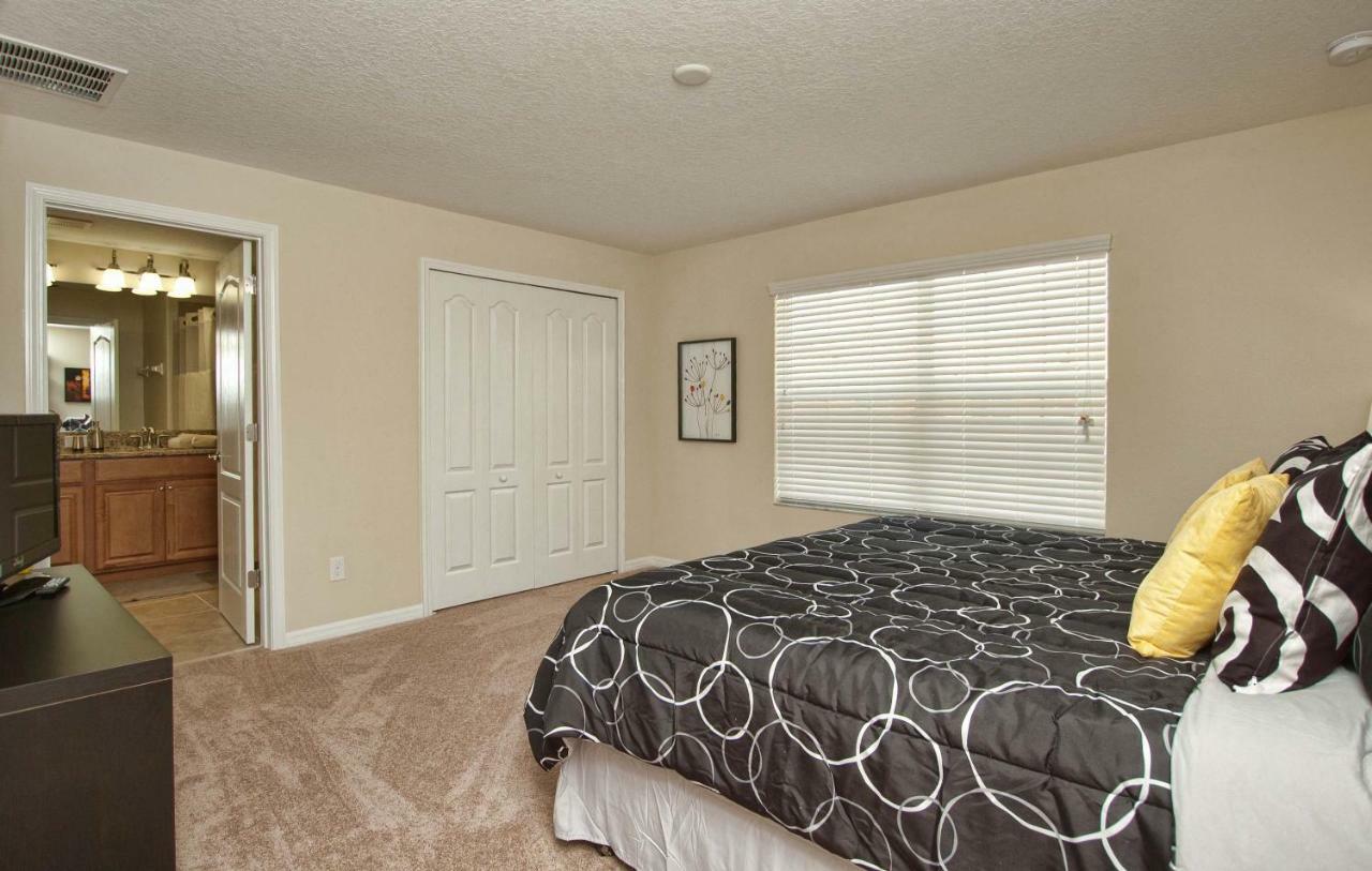 Paradise Palms- 4 Bed Townhome W/splashpool-3080pp Holiday home Kissimmee