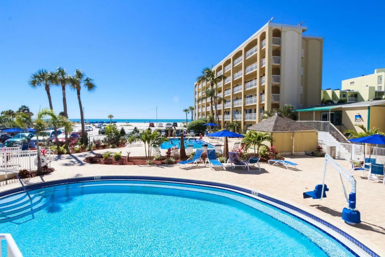 Hotel Coral Reef