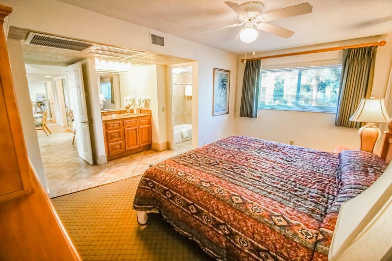 Hotel Coral Reef St. Pete Beach