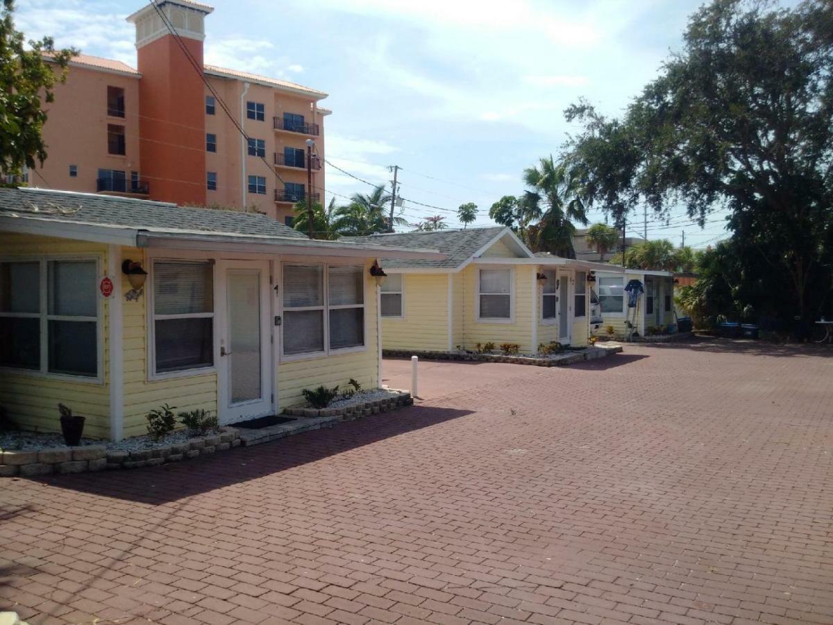 Villa The Cottages At Madeira Beach *