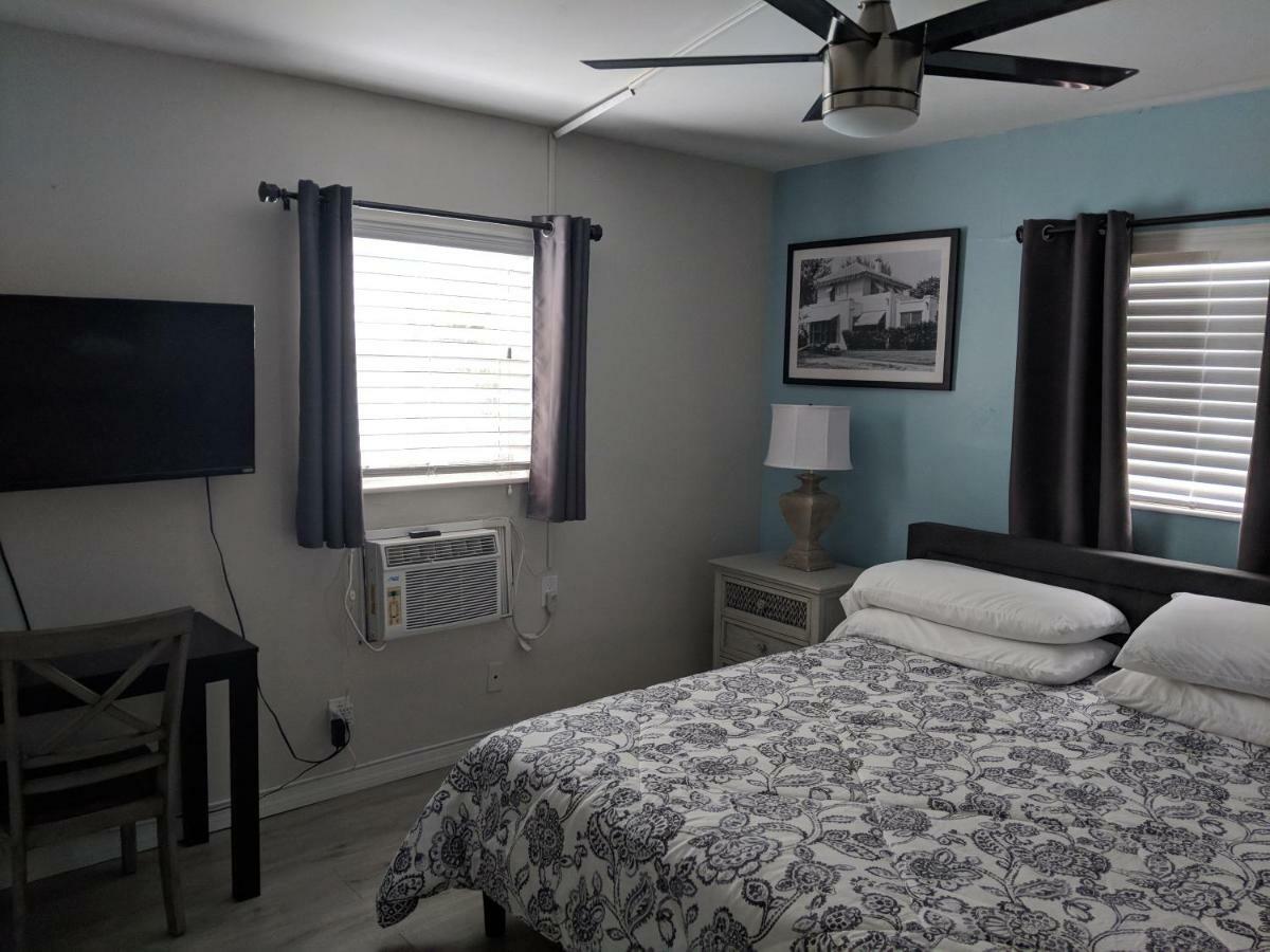 Ashley Brooke Motel 2*