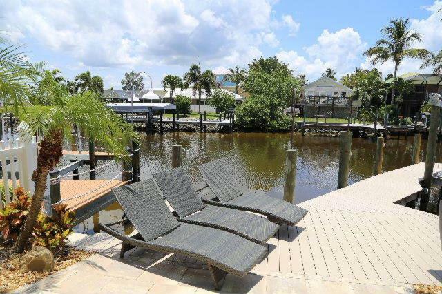 Holiday home 425 Palermo Circle *