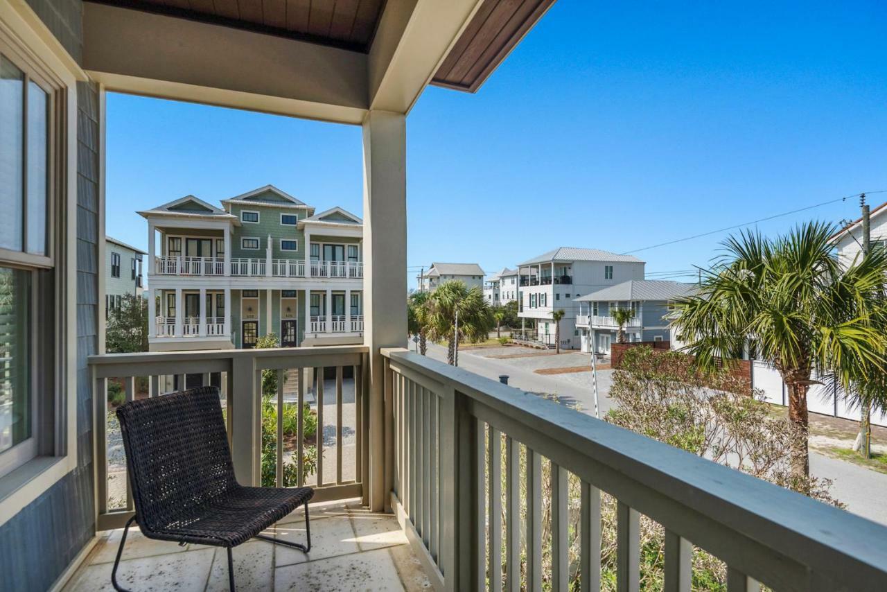 32 E Park Place Townhome #802 Townhouse Apartment