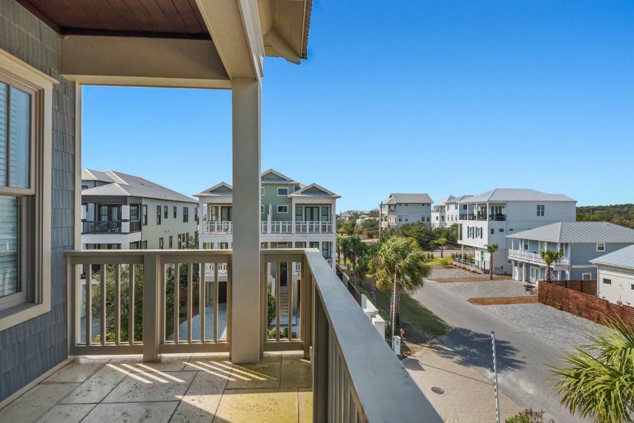 Apartment 32 E Park Place Townhome #802 Townhouse *