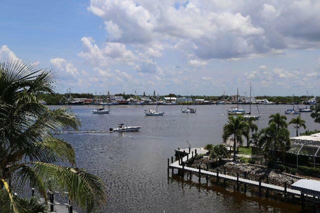 425 Palermo Circle Holiday home *