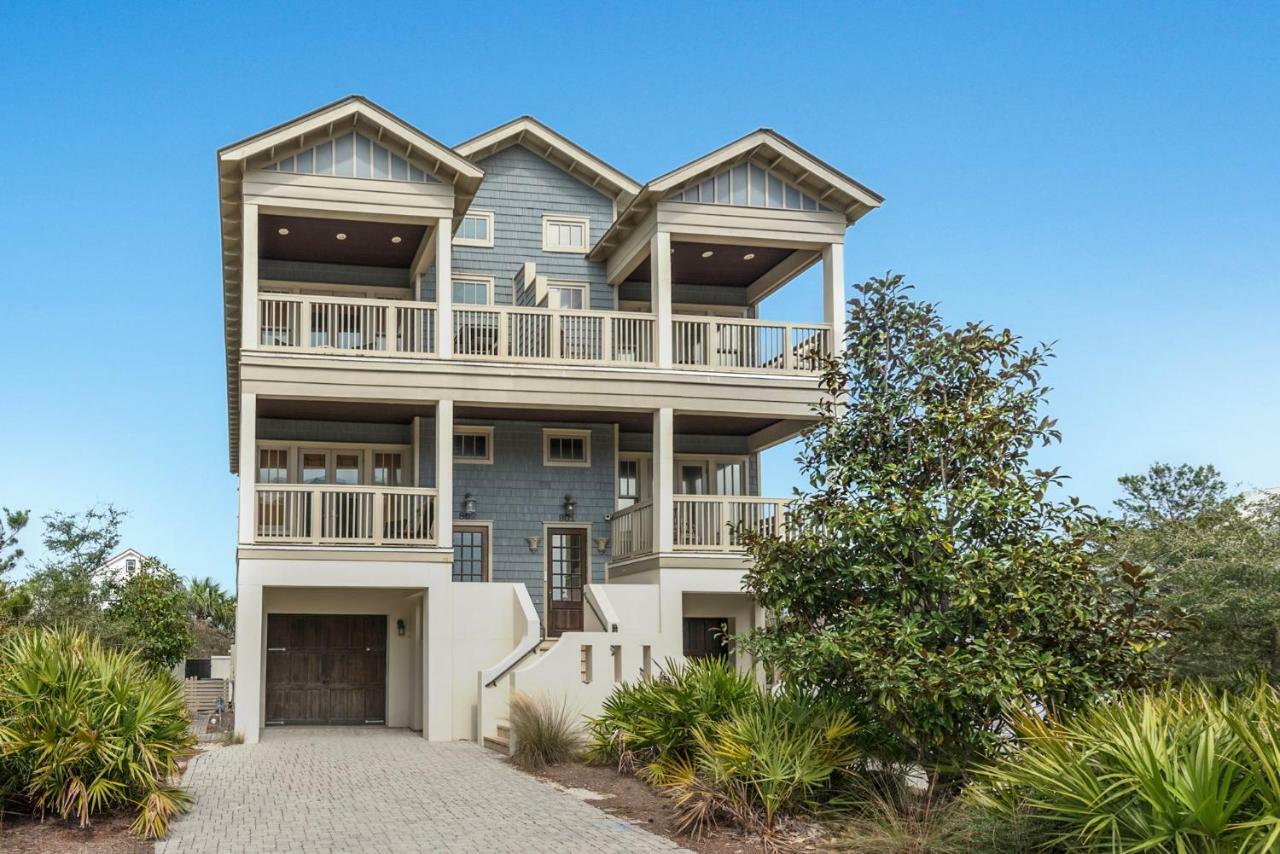 32 E Park Place Townhome #802 Townhouse Apartment *