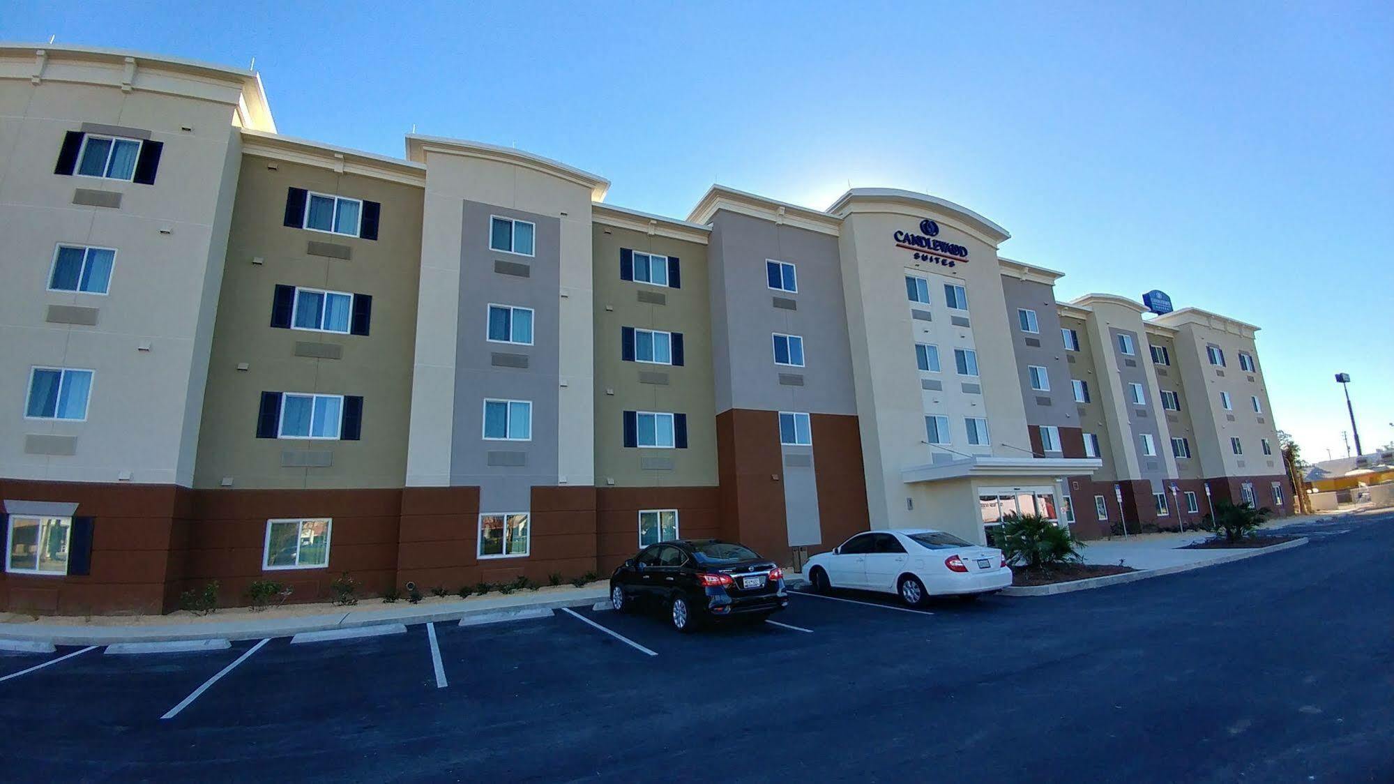 Candlewood Suites - Pensacola - University Area By Ihg 3* Pensacola