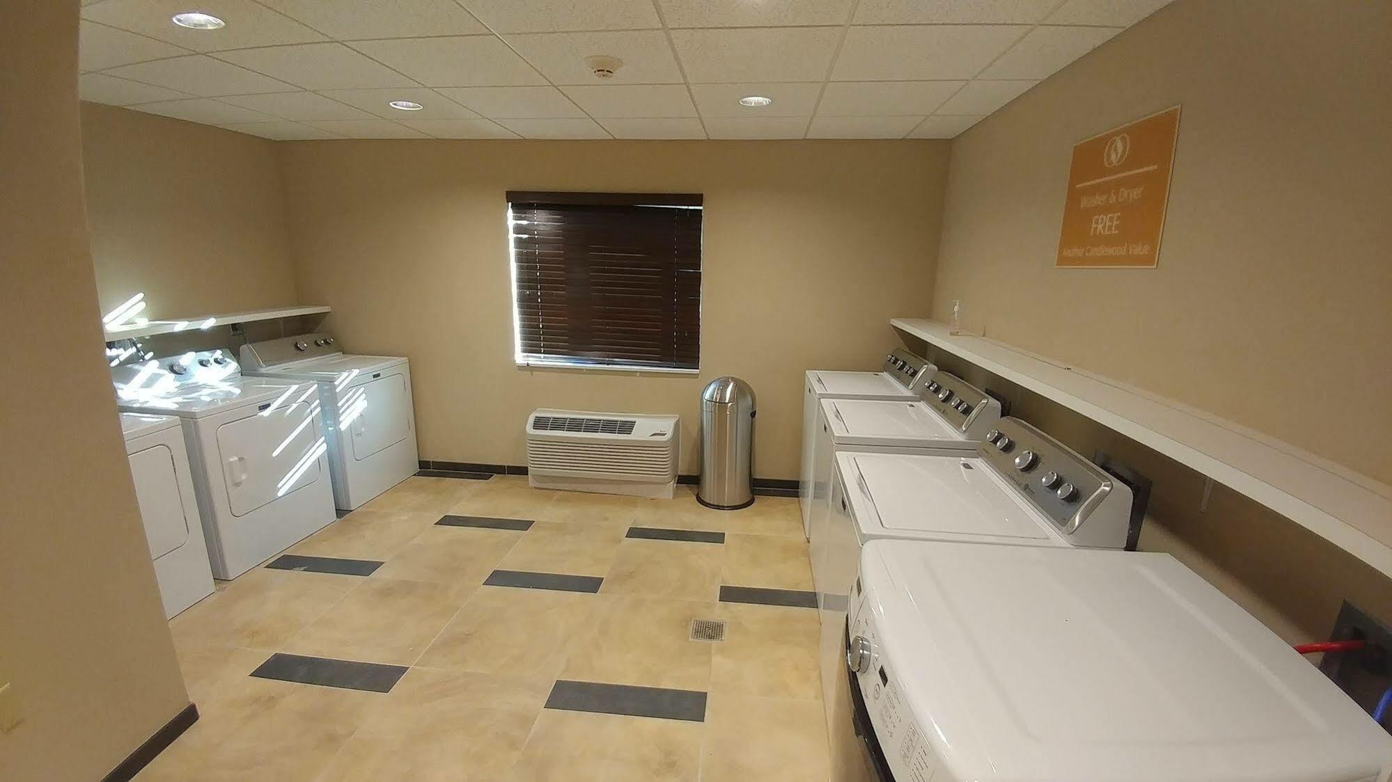 Candlewood Suites - Pensacola - University Area By Ihg 3* Pensacola