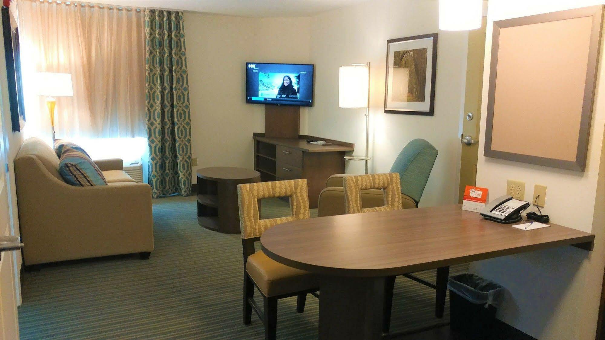 Candlewood Suites - Pensacola - University Area By Ihg 3* Pensacola
