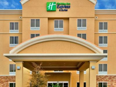 Hotel Express & Largo-clearwater By Ihg