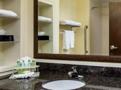 Hotel Express & Orlando - Apopka By Ihg Forest City