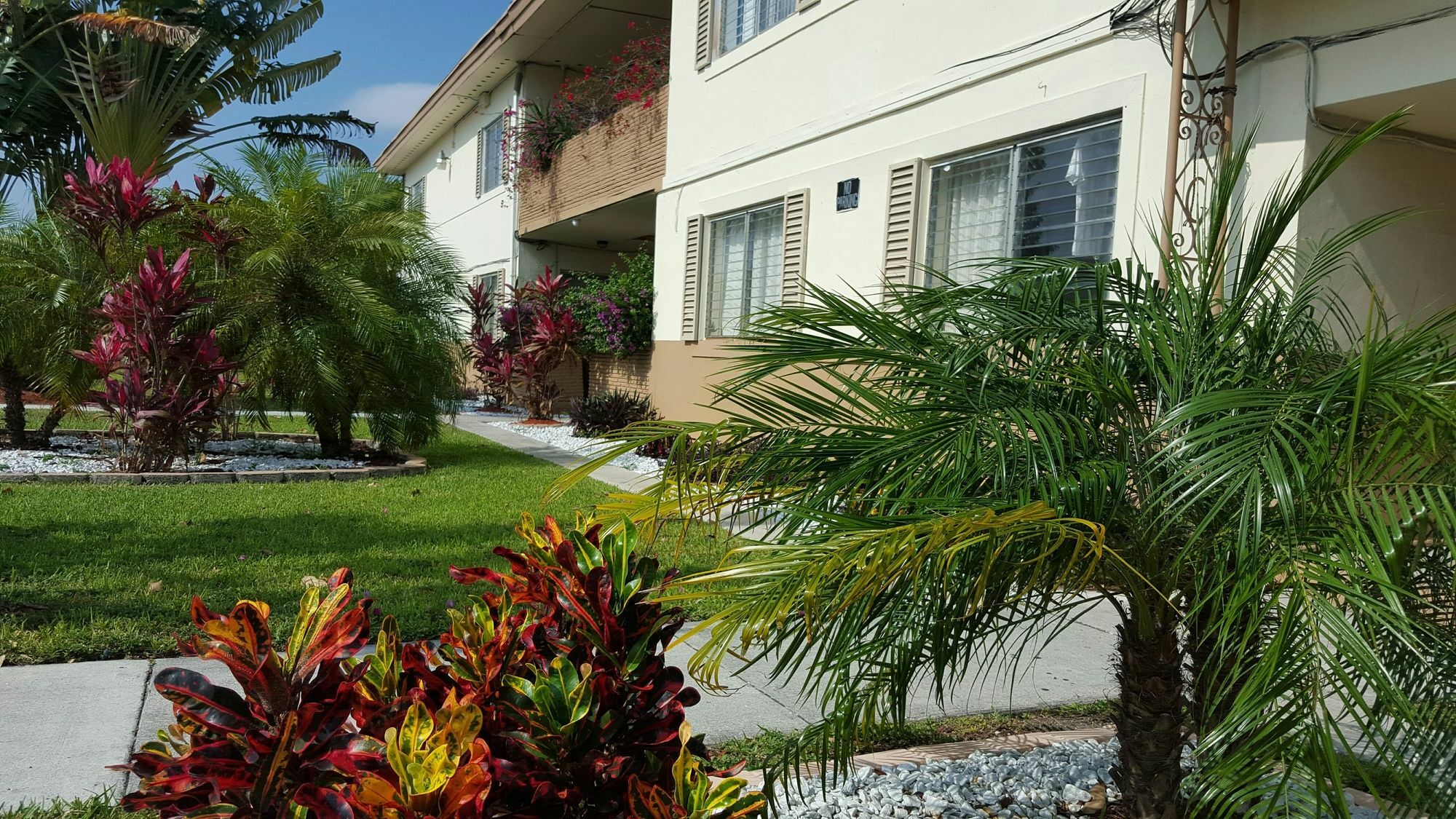 Parkway 3* Miami Springs
