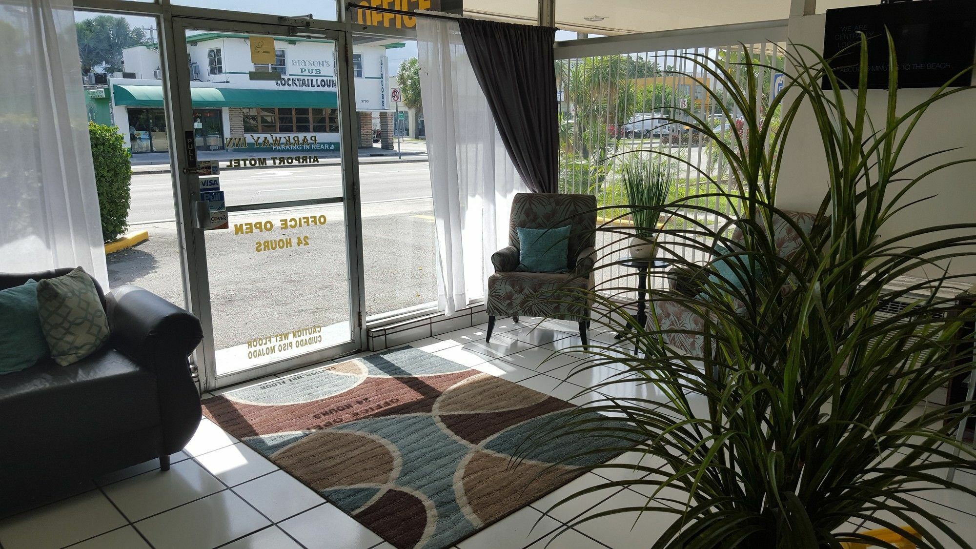 Parkway 3* Miami Springs