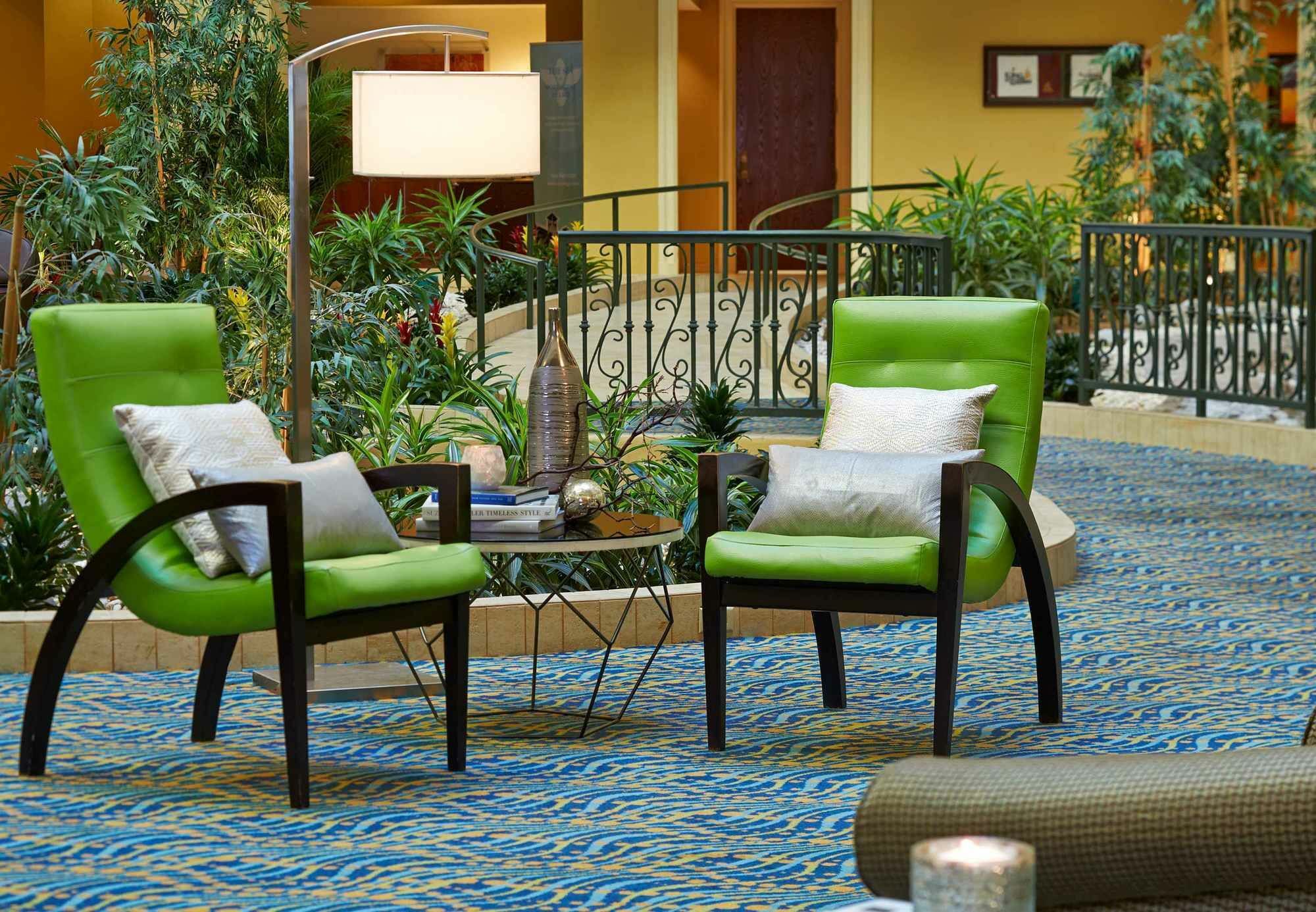 Resort World Golf Village Renaissance