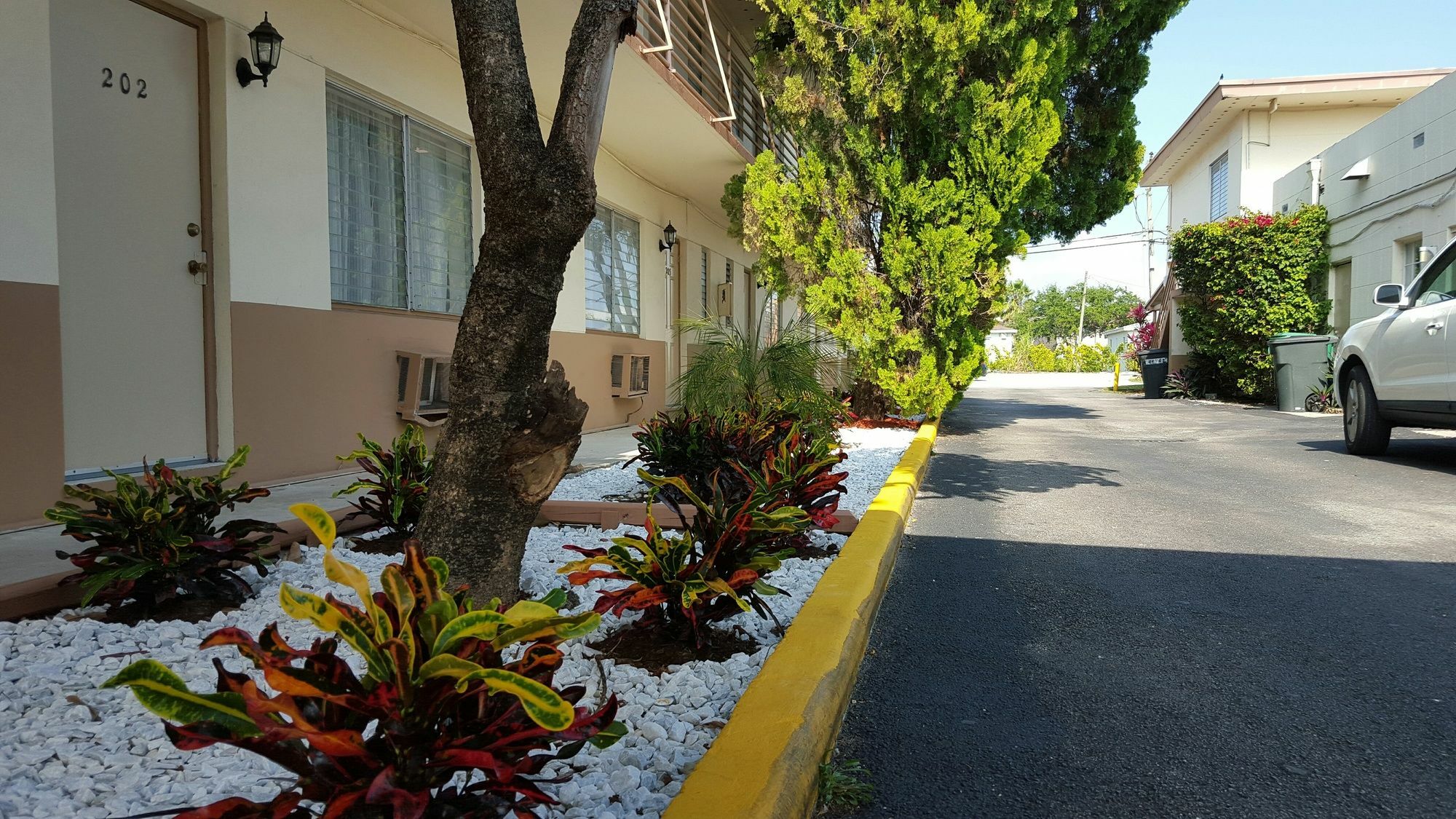 Parkway Hotel 3*