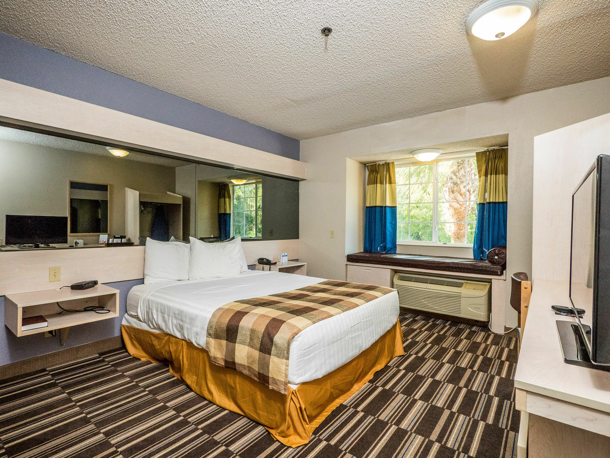 Microtel & By Wyndham I-95