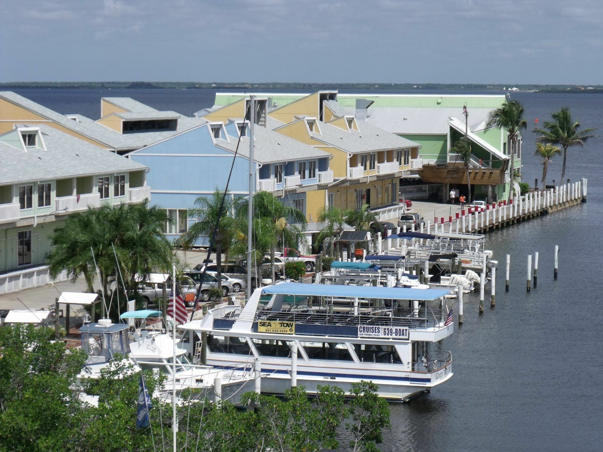 Fishermens Village Resort 4*