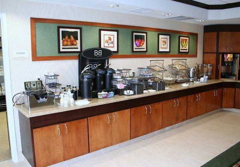 Fairfield & By Marriott Hotel 3*