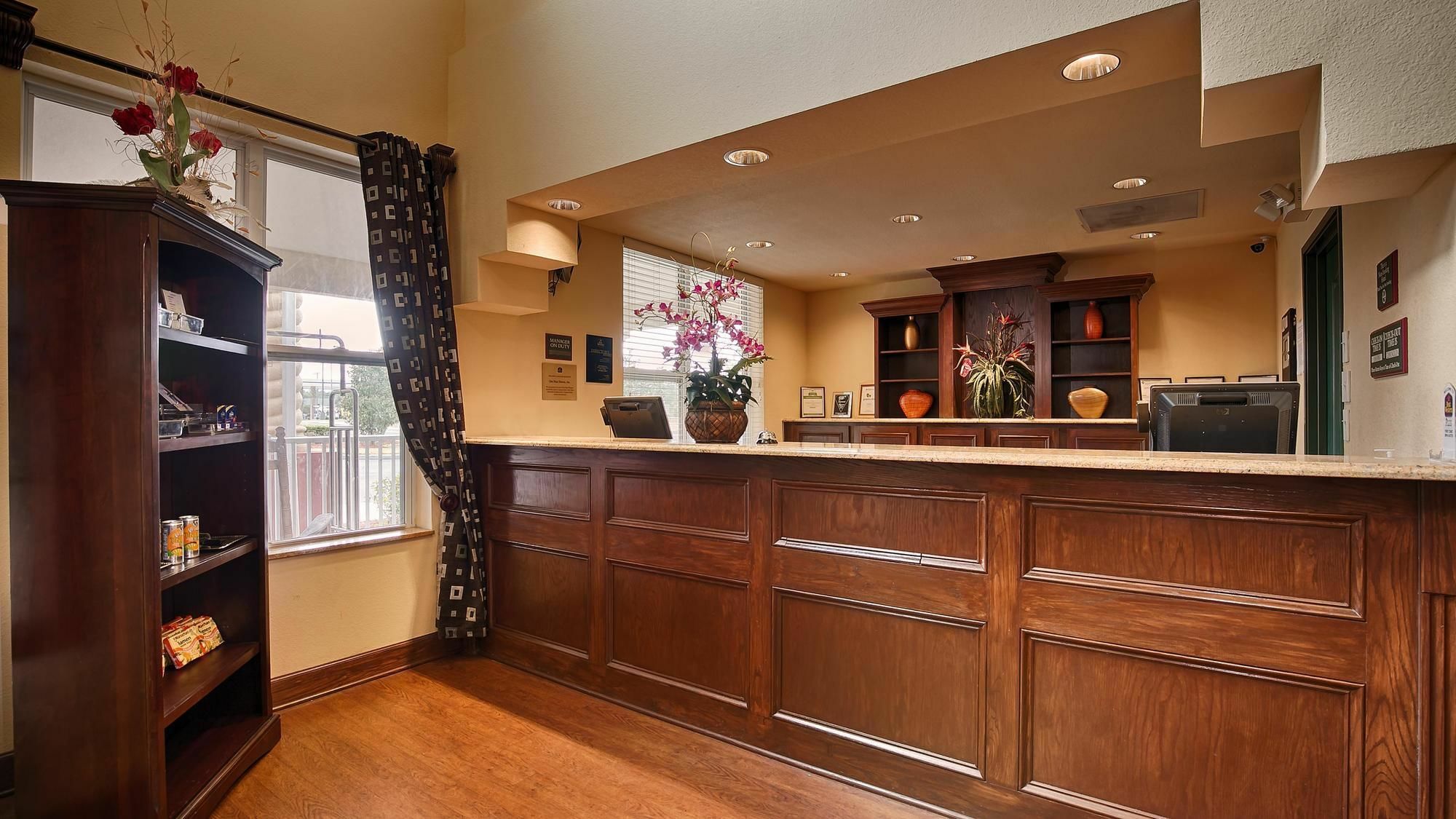 Western First Coast And Hotel 3*