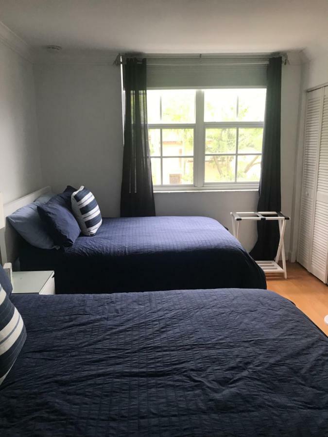 The Nautical! Amazing 3bed 2bath At Yacht Club Apartment