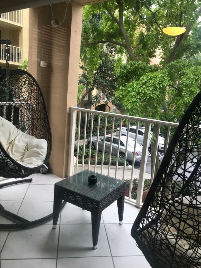 The Nautical! Amazing 3bed 2bath At Yacht Club Aventura