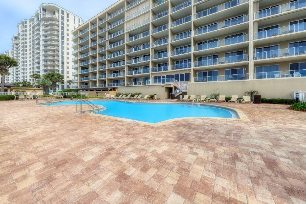 Sterling Sands 206