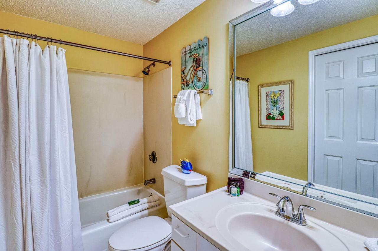 Apartment Sterling Sands 206