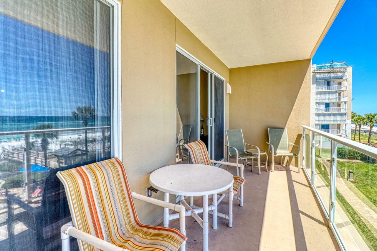 Sterling Sands 206 Apartment