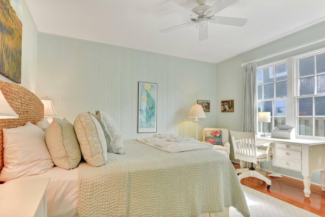 3939 Duval Drive Beachfront, 5 Bedrooms, Gas Grill, Wifi, Sleeps 10 Jacksonville Beach