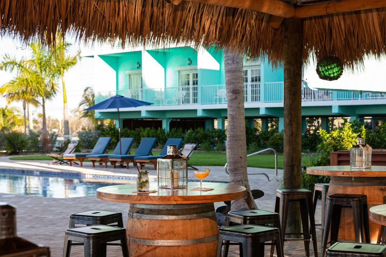Grassy Flats & Club 3* Marathon