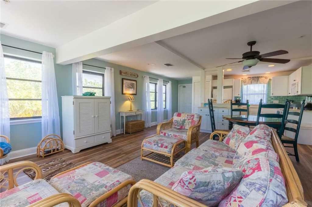 258-turtle Trax Holiday home North Captiva