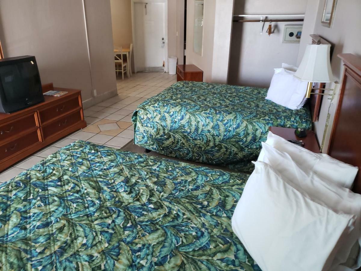 Seascape - Daytona Shores Hotel 2*