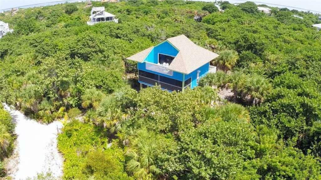 Holiday home 079 - Blue Macaw North Captiva