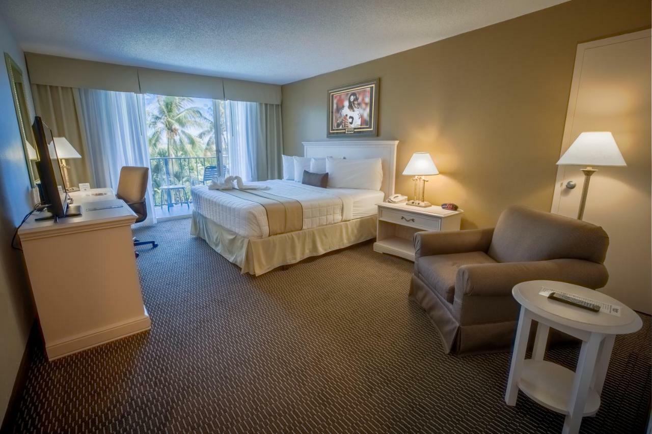 Stadium Hotel 3*